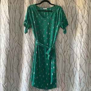 Midi green cactus print dress (size M)